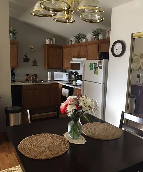 135 W Oak Leaf Dr #18 — Photo 6