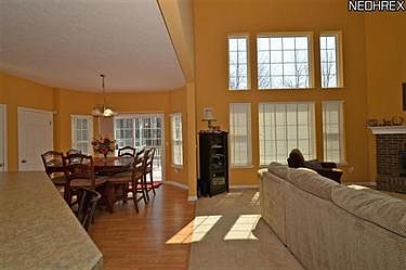 5th image of 27103 Waterside Dr