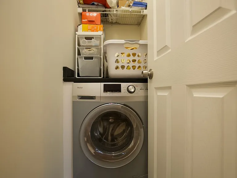 646 W Roscoe St #N3 — Photo 17