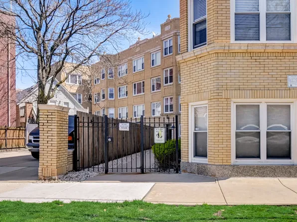 3217 N Francisco Ave Unit 2E, Chicago, IL 60618