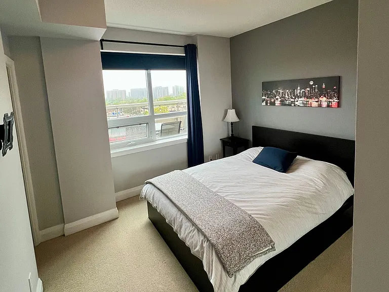 3520 Danforth Ave #Penthouse 8 — Photo 8