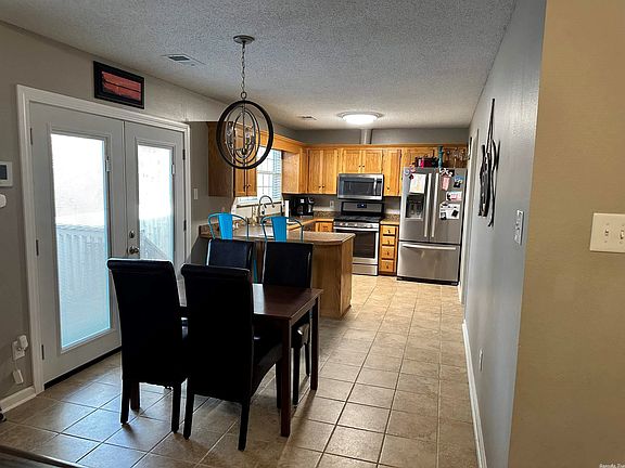 2nd image of 208 Greenfield Dr