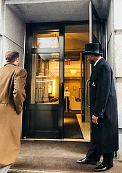 Rented by Metropolis Real Estate of Manhattan