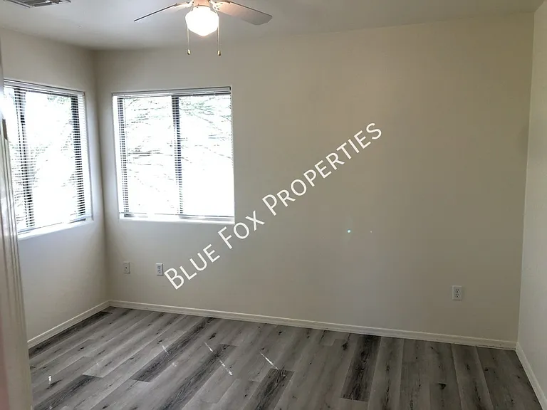 7651 E Majestic Palm Ln — Photo 9