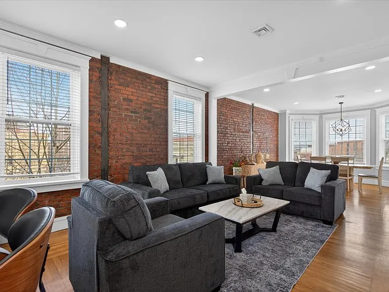 86 Remsen St #3 — Photo 2