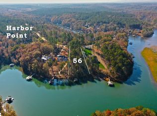 56 Harbor Point Rd, Seneca, SC 29672