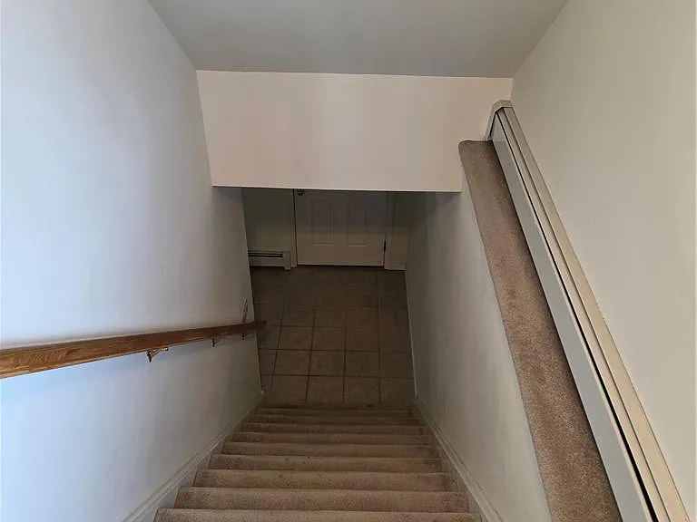 74 W Spruce St — Photo 18