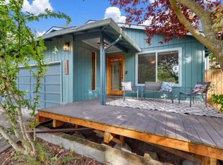 9326 SW 51st Ave, Portland, OR 97219