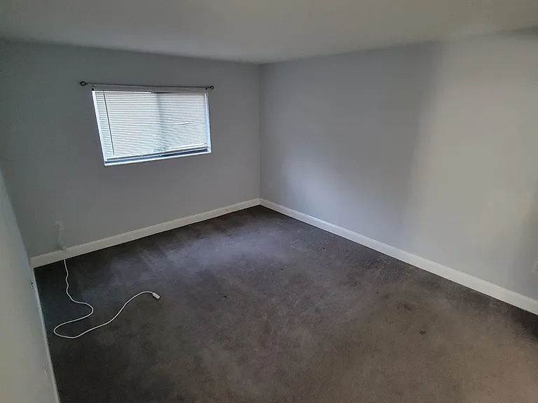 5742 Baywater Dr — Photo 10