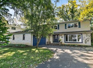 1819 E Hopi Ln, Mount Prospect, IL