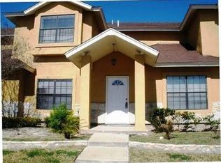 1602 Jacaman Rd APT 5, Laredo, TX 78041