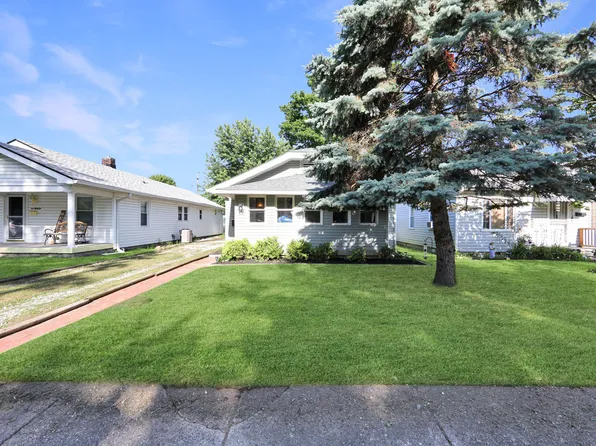 140 N 4th Ave, Beech Grove, IN 46107