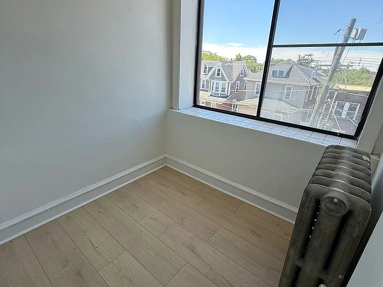 2607 Edgmont Ave #3 — Photo 3