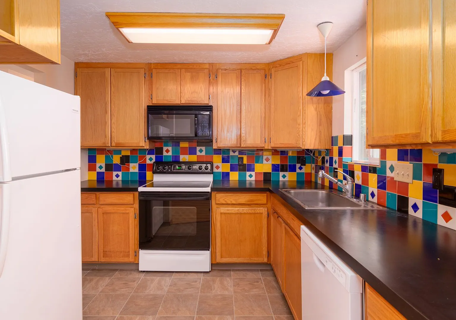 Coming soon July 15th 3 bedroom 2 bath next to EWU!! — Photo 3
