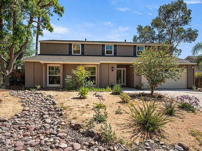 9917 Mozelle Ln — Photo 2