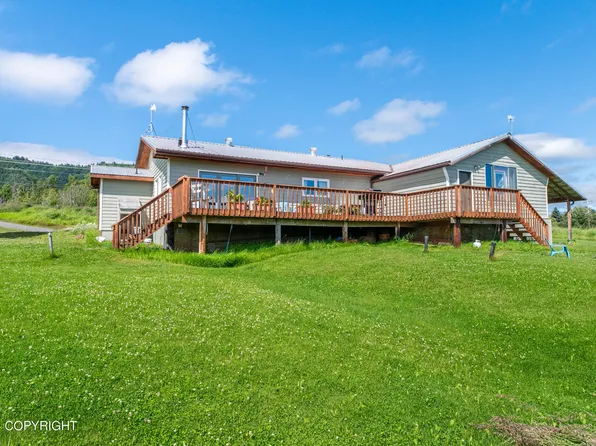 57425 E End Rd, Homer, AK 99603
