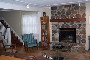 2nd image of 103 Bridge St