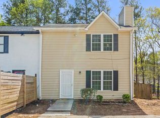 930 Silverwood Dr, Atlanta, GA 30349