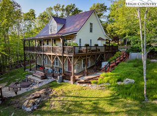102 Wintergreen Way, Beech Mountain, NC 28604