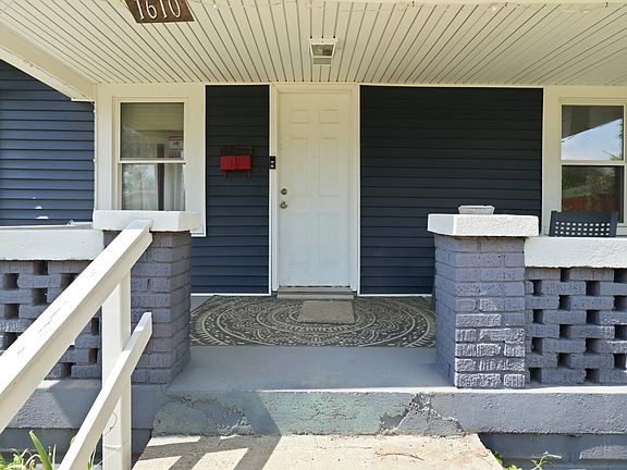 4th image of 1610 S Randolph St