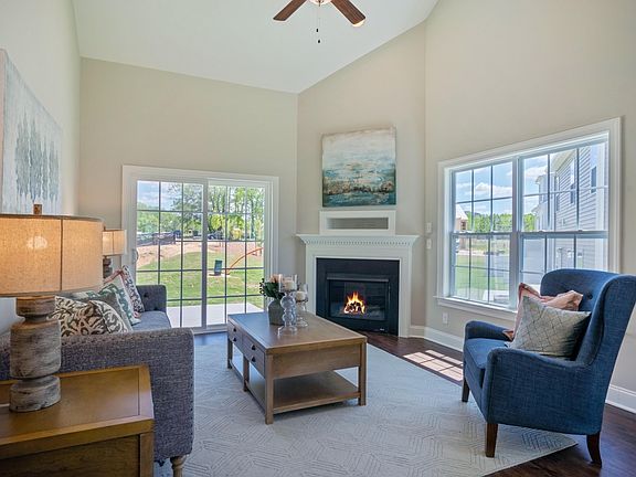 Images of the home are for illustrative purposes only and should never be relied upon