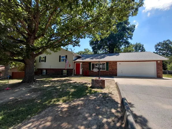 109 Vaughan Ave, Saint Robert, MO 65584