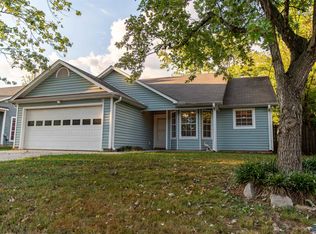 2526 Bonnie Oaks Dr SW, Huntsville, AL 35803