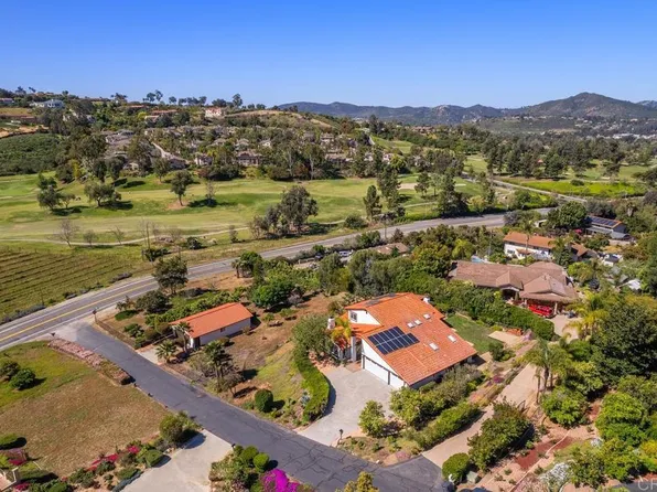 3623 Zermatt Ln, Escondido, CA 92025
