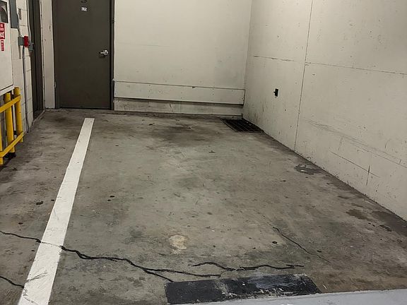 3rd image of 555 Pierce St APT 1021