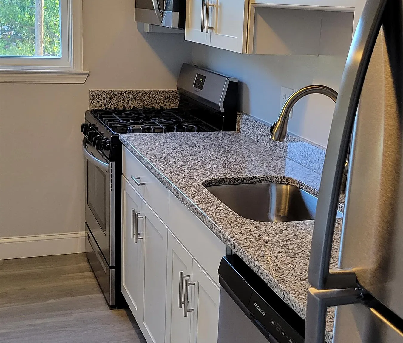 8541 Kings Ridge Road - 1 — Photo 4