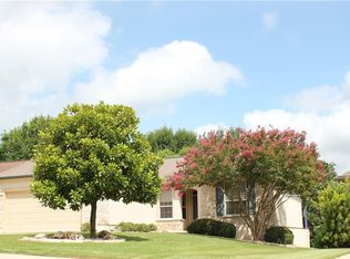 106 Hollyberry Ln, Georgetown, TX 78633