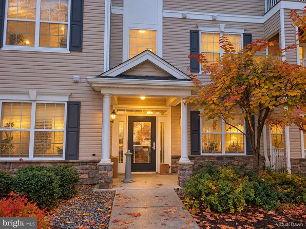 314 Timberlake Dr, Trenton, NJ 08618