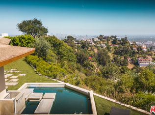 2407 Carman Crest Dr, Los Angeles, CA 90068