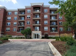 3400 N Old Arlington Heights Rd UNIT 404A, Arlington Heights, IL 60004