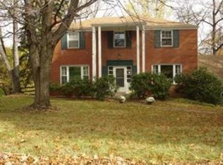 609 Ravencrest Rd, Pittsburgh, PA 15215