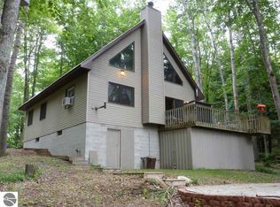 1851 Lake Placid Rd NE, Kalkaska, MI 49646