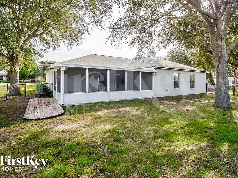813 Arbor Hill Cir — Photo 15