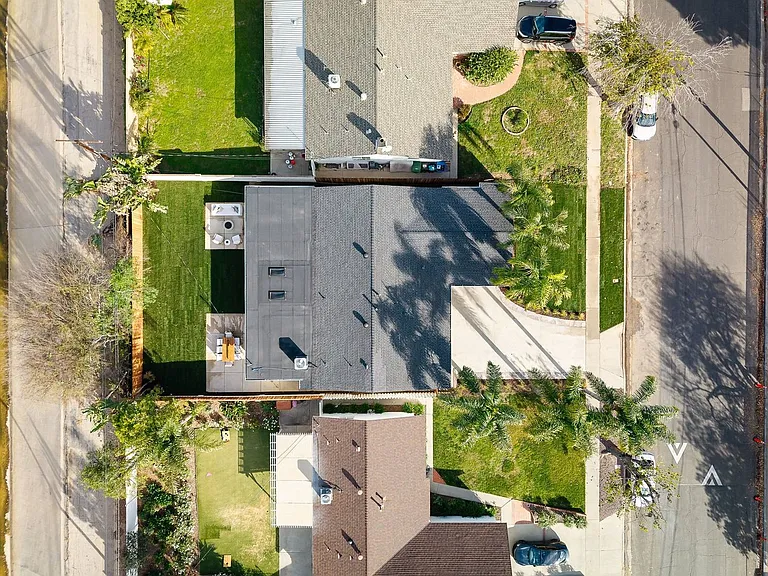 6655 Lederer Ave — Photo 44