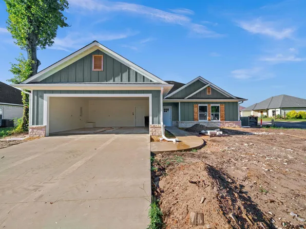 102 Rose Row, Winona, TX 75792