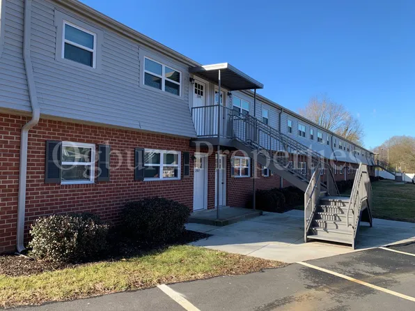 605013 - 221 MAYBERRY AVENUE, 221 Mayberry Ave #212, Mount Airy, NC 27030