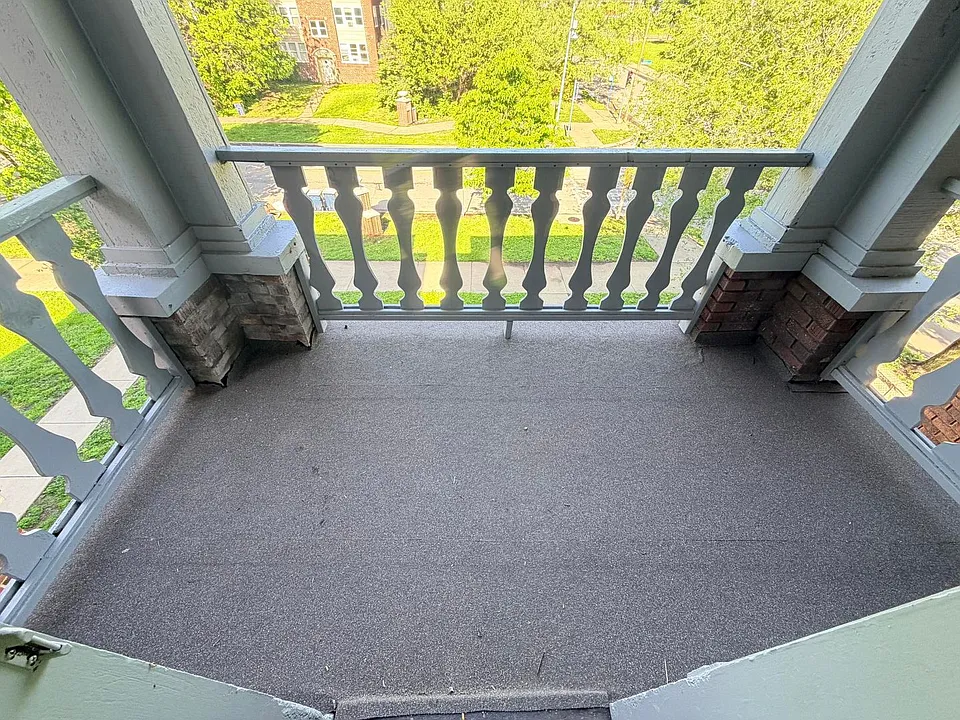 2703 Benton Blvd #2