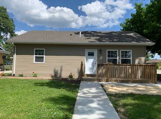 1003 High St, Aurora, IL 60505