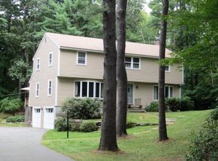 7 Denbow Rd, Durham, NH 03824