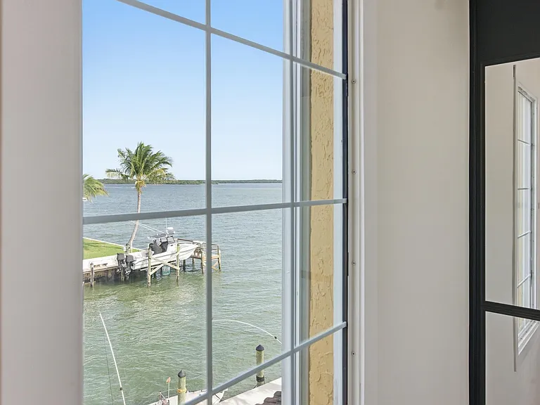 1155 Lake Shore Dr #202 — Photo 32
