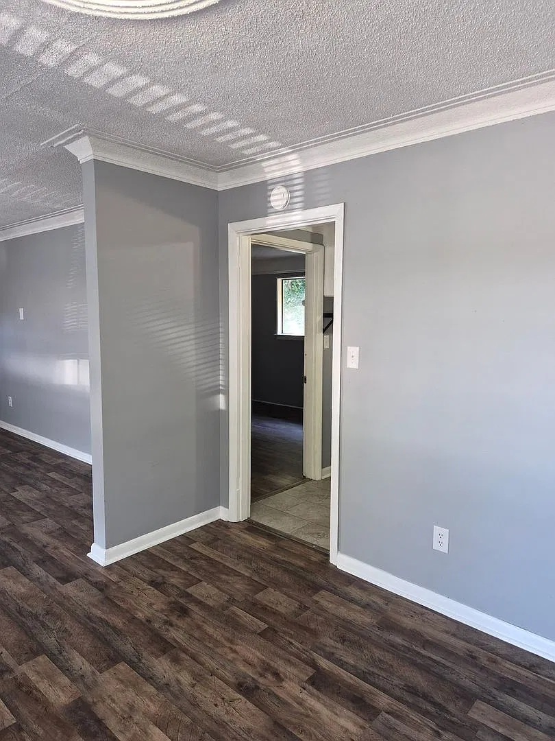 4213 Oakland Terrace N: Renovated 3BR Home with Fenced Yard, Carport & Storage Shed — Photo 3