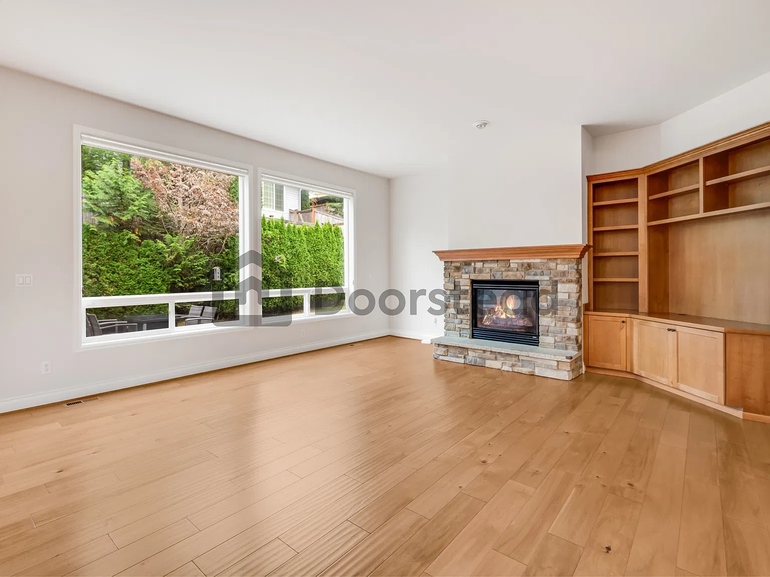 3 bed, 2.5 bath, 2942 sqft, $4,750 — Photo 4