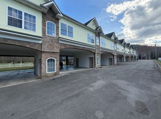 2665 High Valley Dr #6, Pigeon Forge, TN 37863
