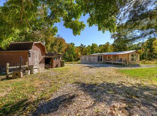 8253 Becks Grove Rd, Freetown, IN 47235