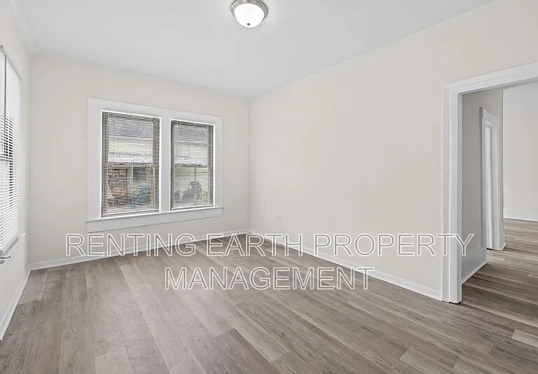 2608 Avenue G — Photo 11
