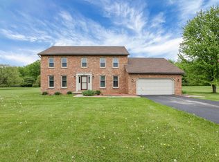 14 Amanda Dr, Granville, OH 43023